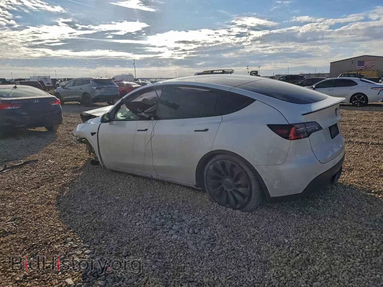 2021 TESLA MODEL Y - VIN: 5YJYGDEF2MF076202 - Фото 2