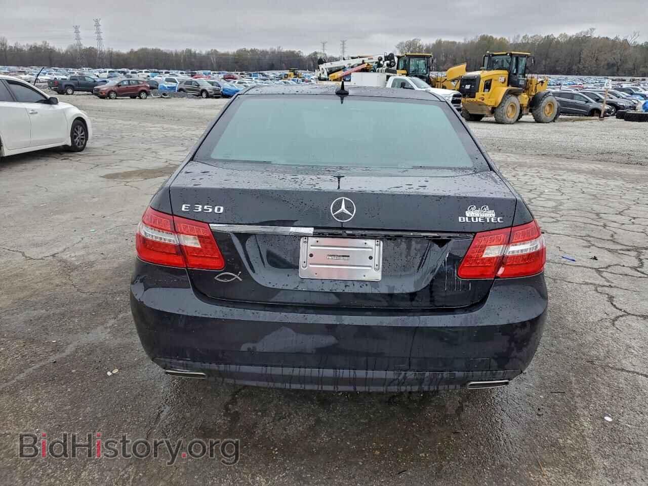 2011 MERCEDES-BENZ E-CLASS - VIN: WDDHF2EB2BA415587 - Фото 6