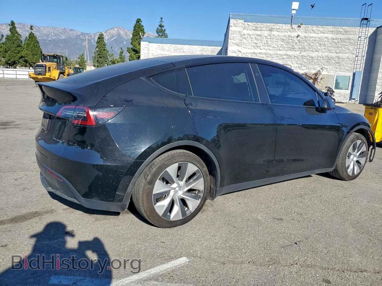 2023 TESLA MODEL Y - VIN: 7SAYGAEE3PF882143 - Фото 3