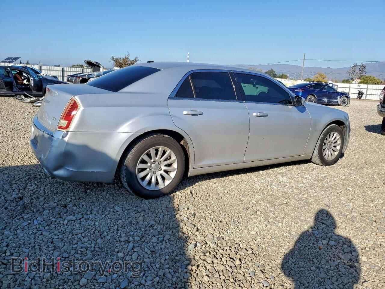 2012 CHRYSLER 300 - VIN: 2C3CCAAG1CH116589 - Фото 3