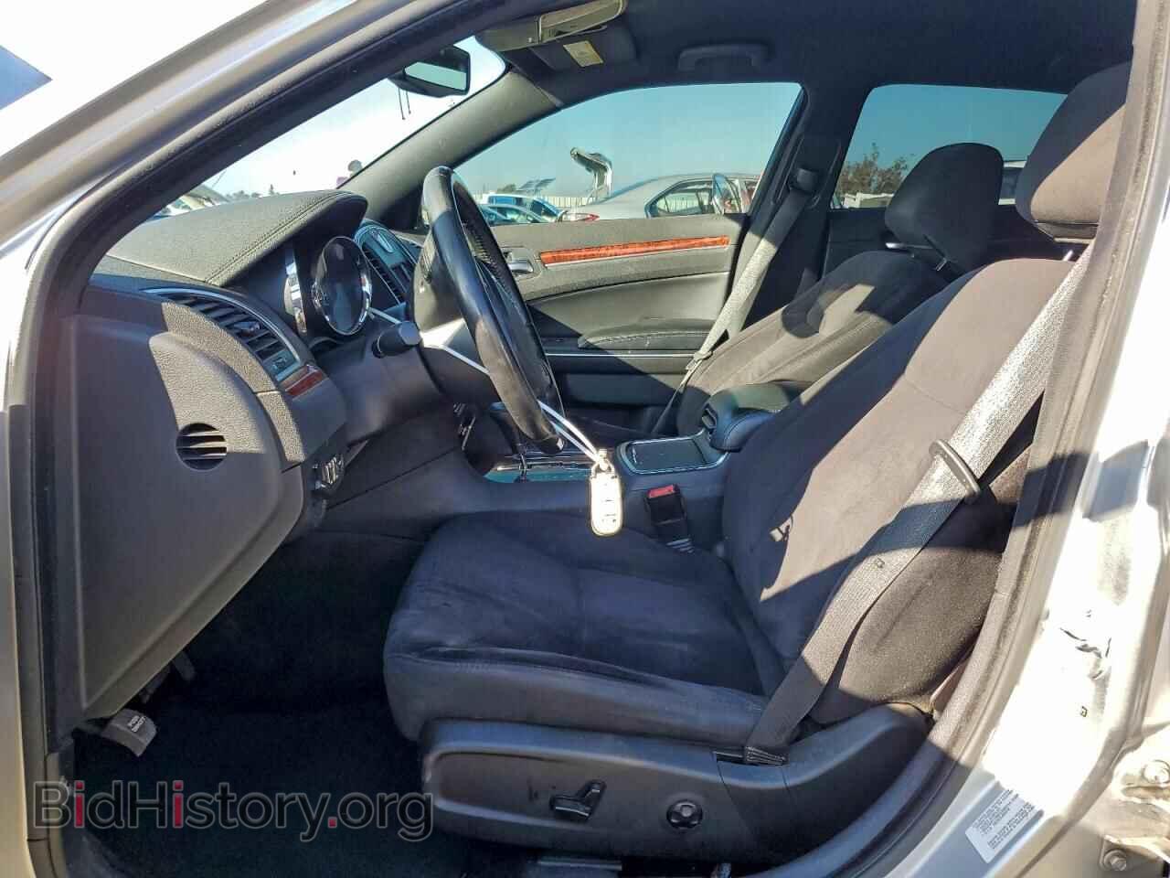 2012 CHRYSLER 300 - VIN: 2C3CCAAG1CH116589 - Фото 7