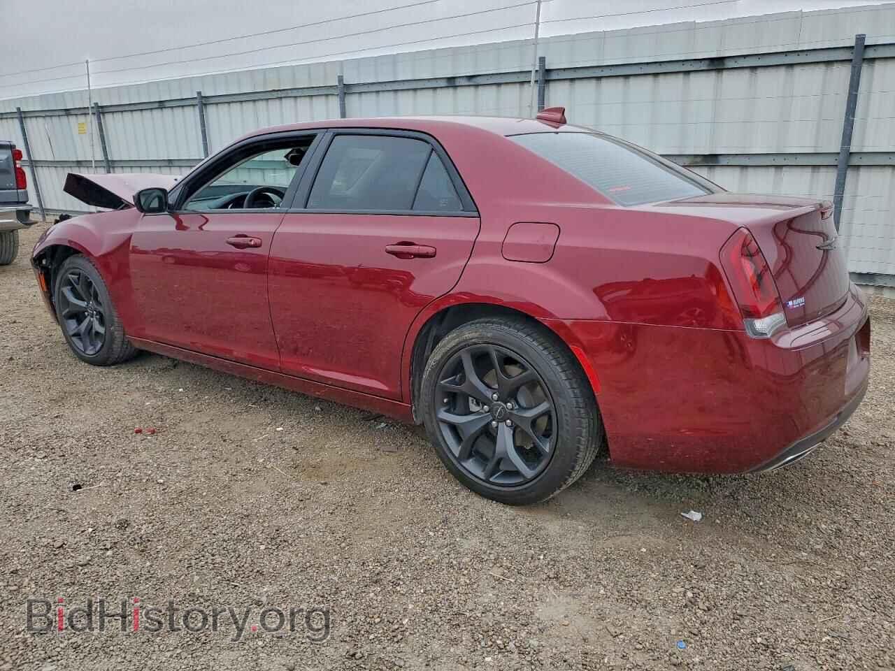 2023 CHRYSLER 300 - VIN: 2C3CCAAGXPH706599 - Фото 2