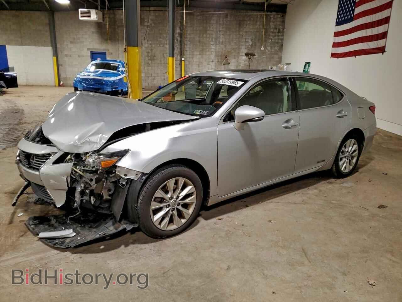 Фотография JTHBW1GG3D2036483 - LEXUS ES300 2013