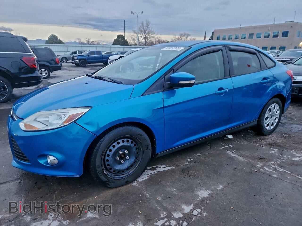 Photo 1FAHP3F21CL463024 - FORD FOCUS 2012