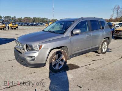2015 Jeep COMPASS Latitude, silver — VIN 1C4NJCEB8FD264437, Copart