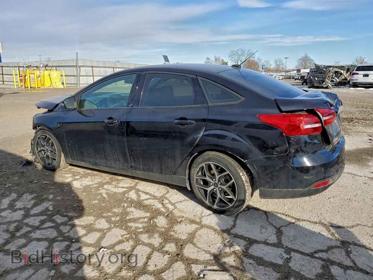 2017 FORD FOCUS - VIN: 1FADP3H25HL342953 - Фото 2