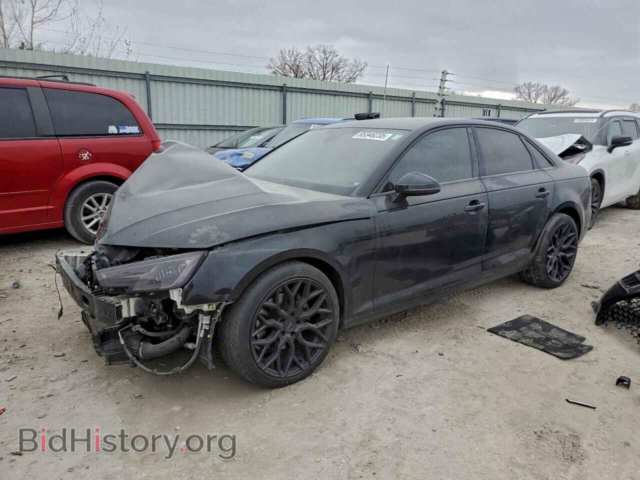 Photo WAUGMAF45HN061908 - AUDI A4 2017