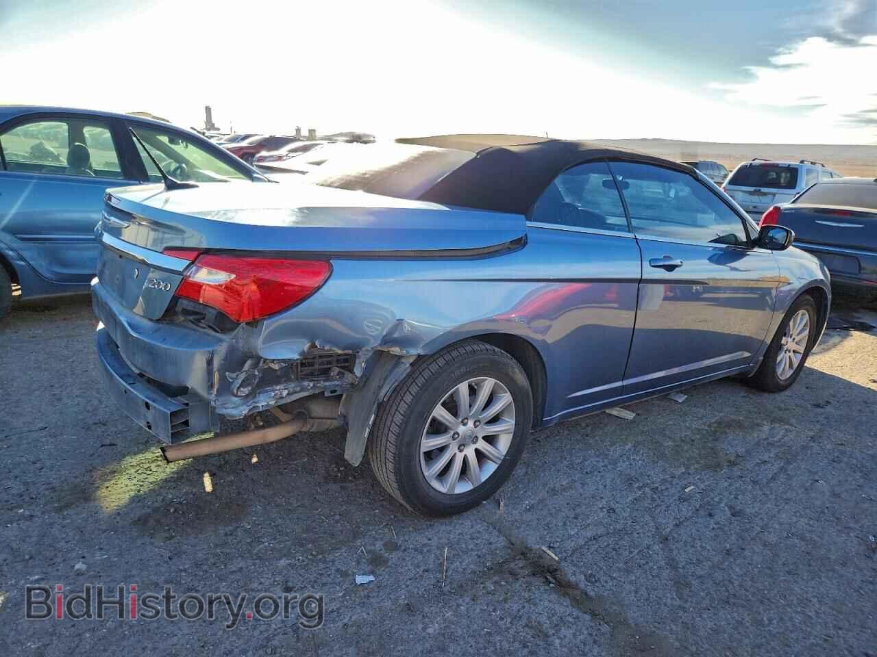 2011 CHRYSLER 200 - VIN: 1C3BC2EB8BN537294 - Фото 3