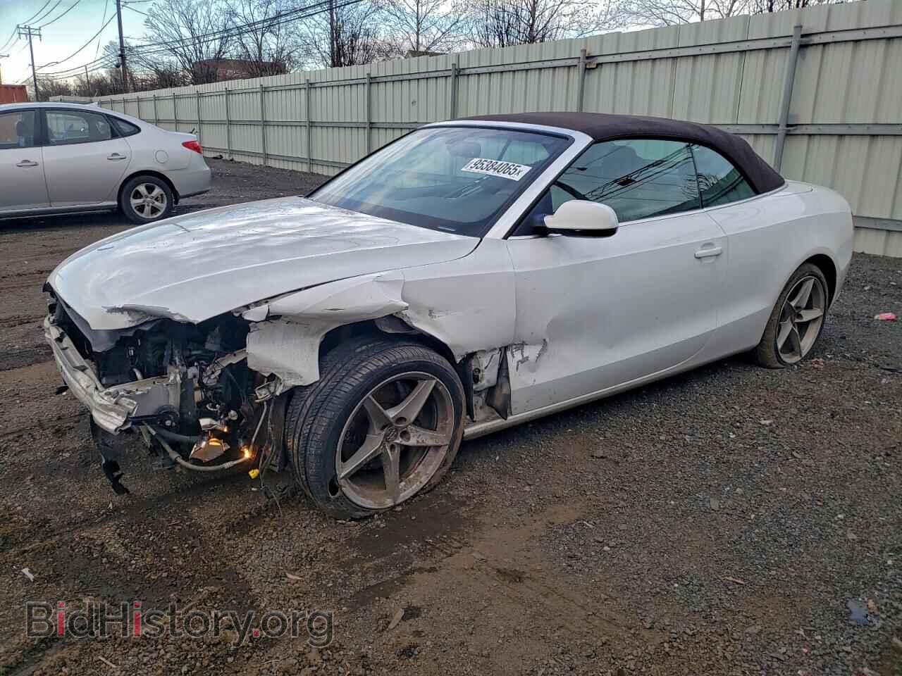 Photo WAUCFAFH1DN009584 - AUDI A5 2013
