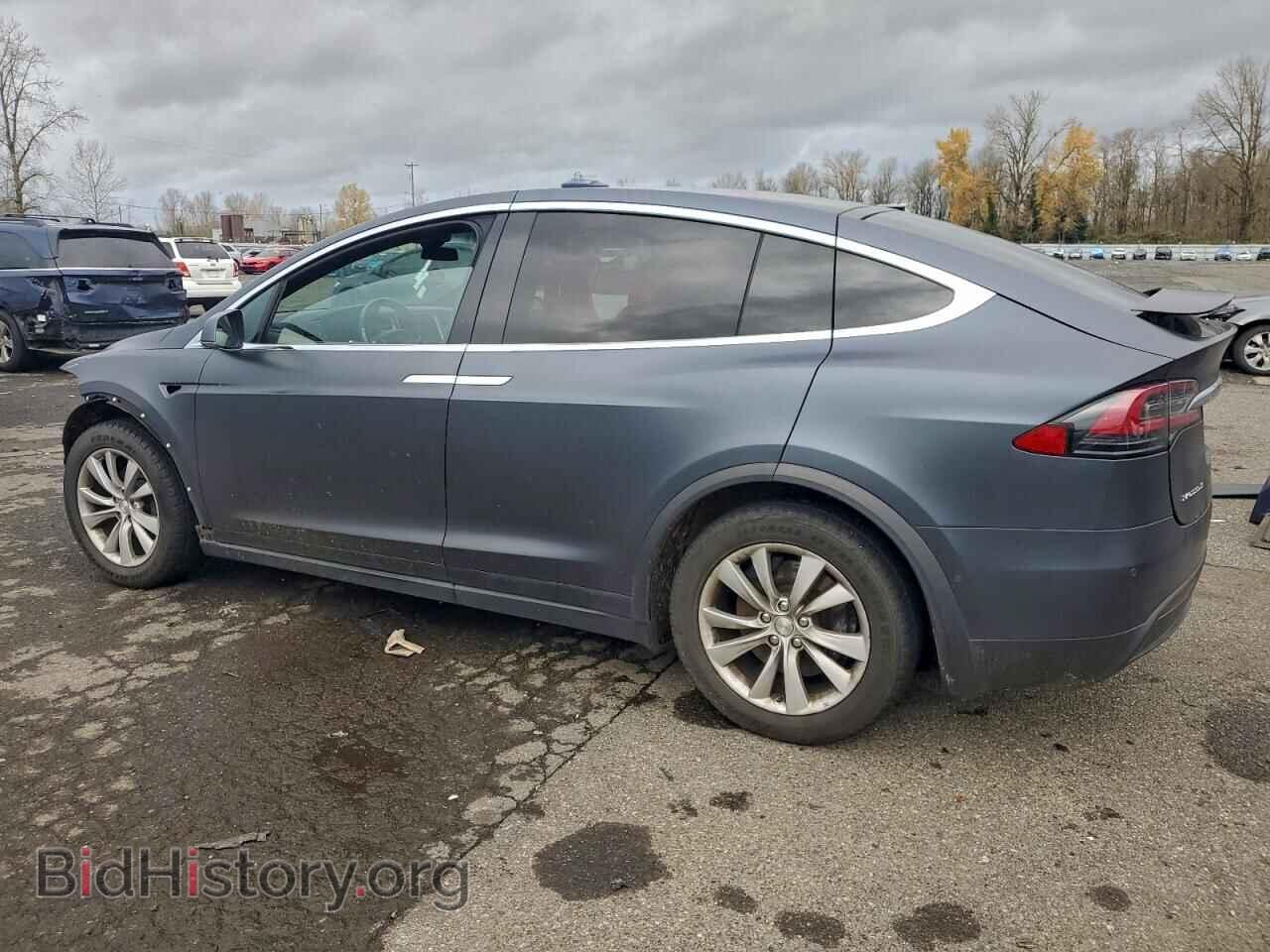 2016 TESLA MODEL X - VIN: 5YJXCBE21GF011967 - Photo 2