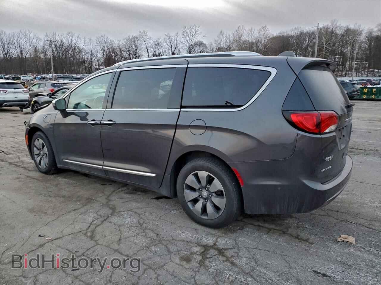 2018 CHRYSLER PACIFICA - VIN: 2C4RC1N78JR116130 - Фото 2