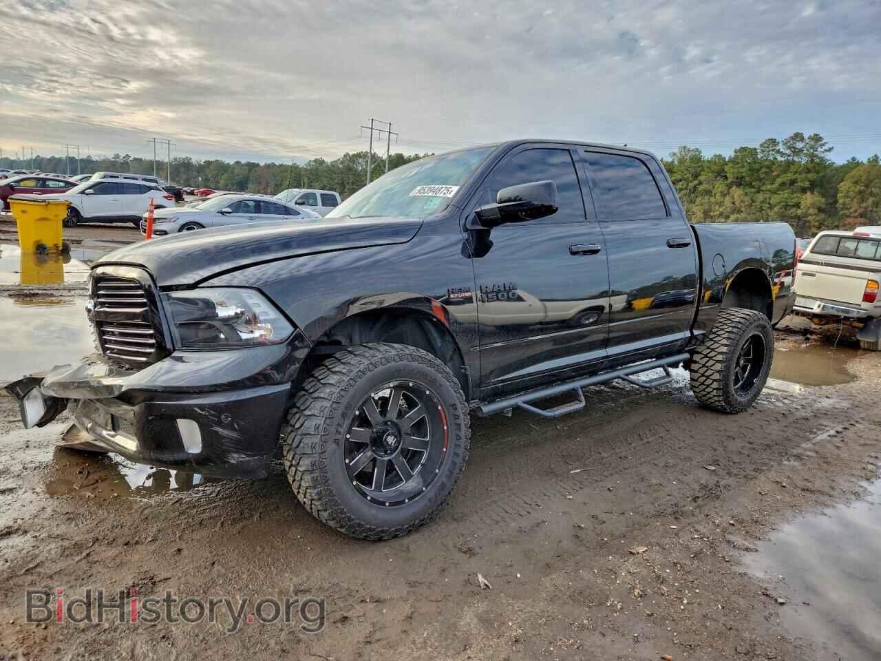 Photo 1C6RR6LT0JS218992 - RAM 1500 2018