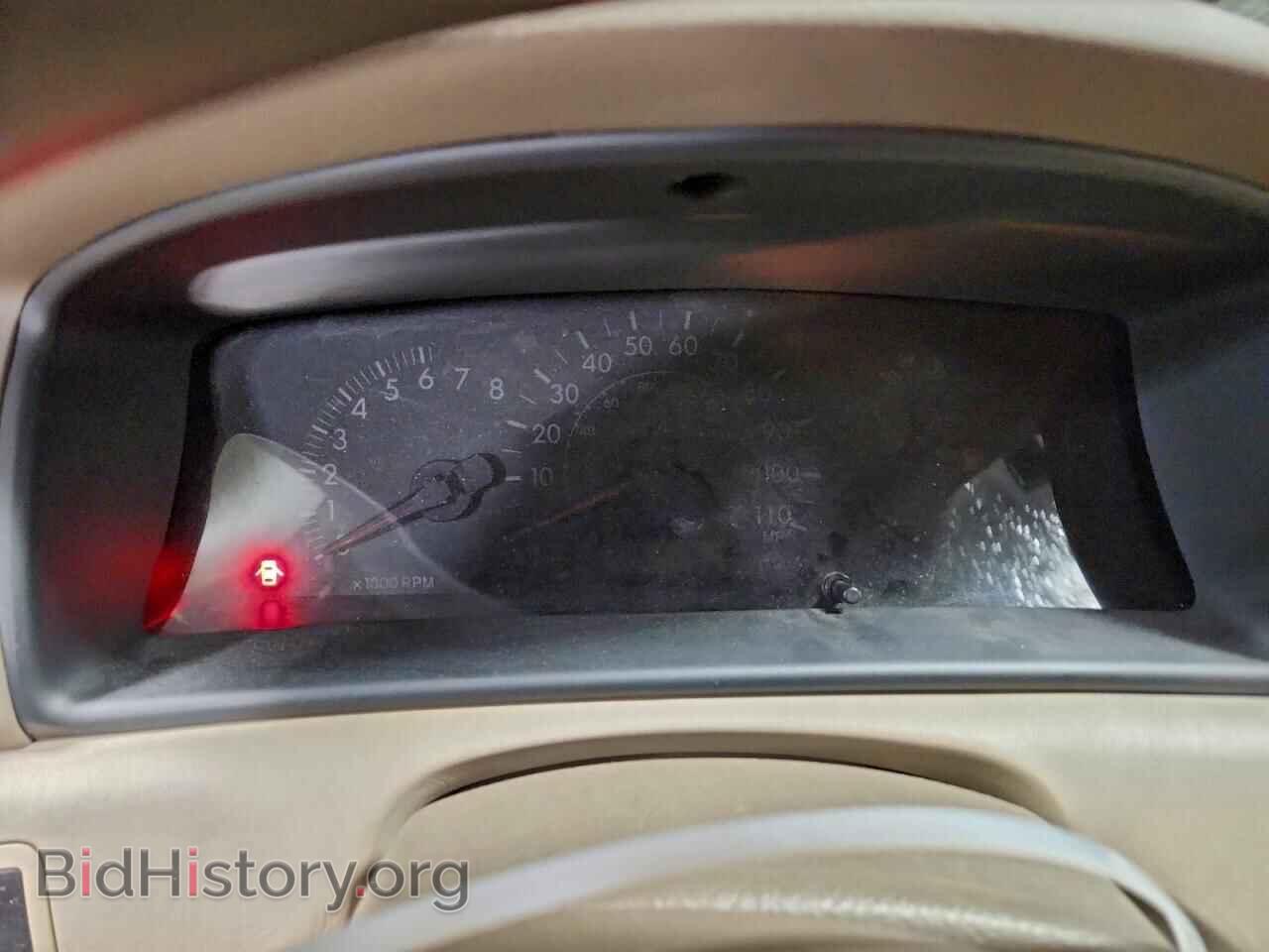 2005 TOYOTA COROLLA - VIN: 1NXBR30E85Z366473 - Фото 9