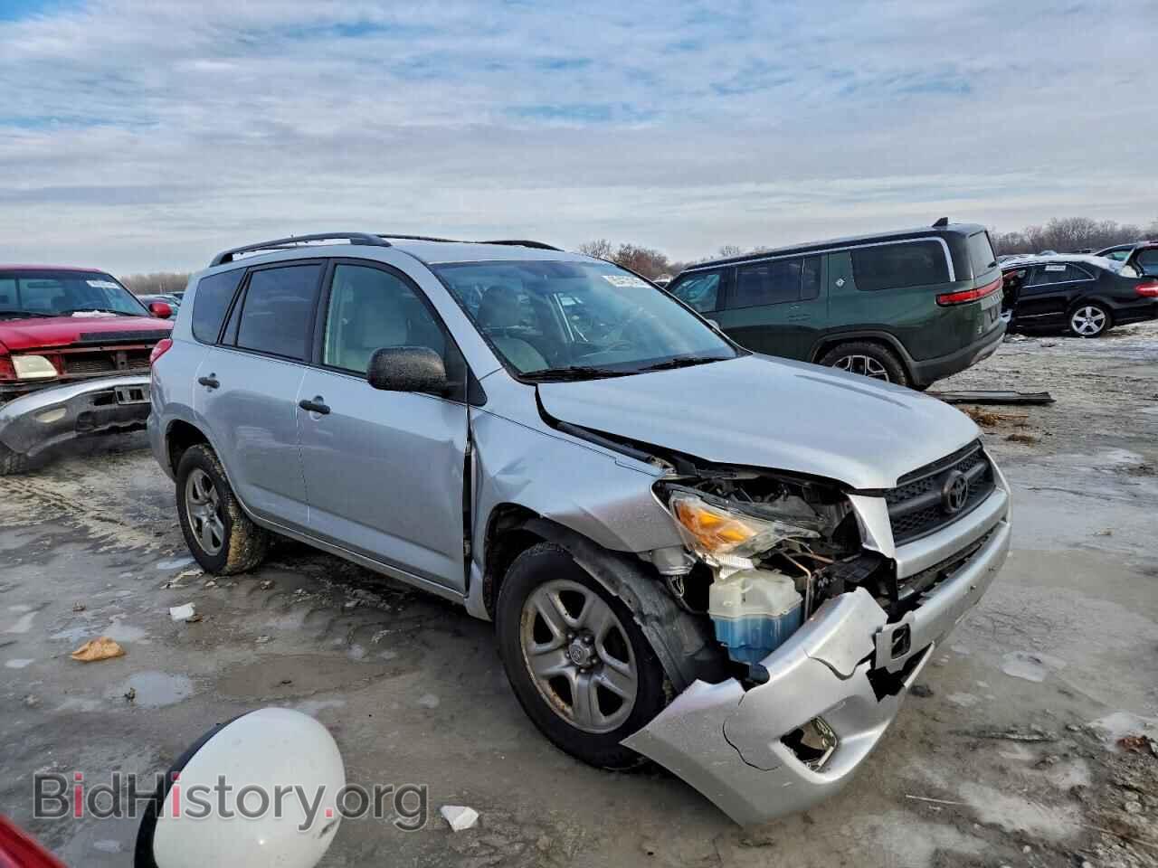 2011 TOYOTA RAV4 - VIN: 2T3BF4DV4BW084391 - Фото 4