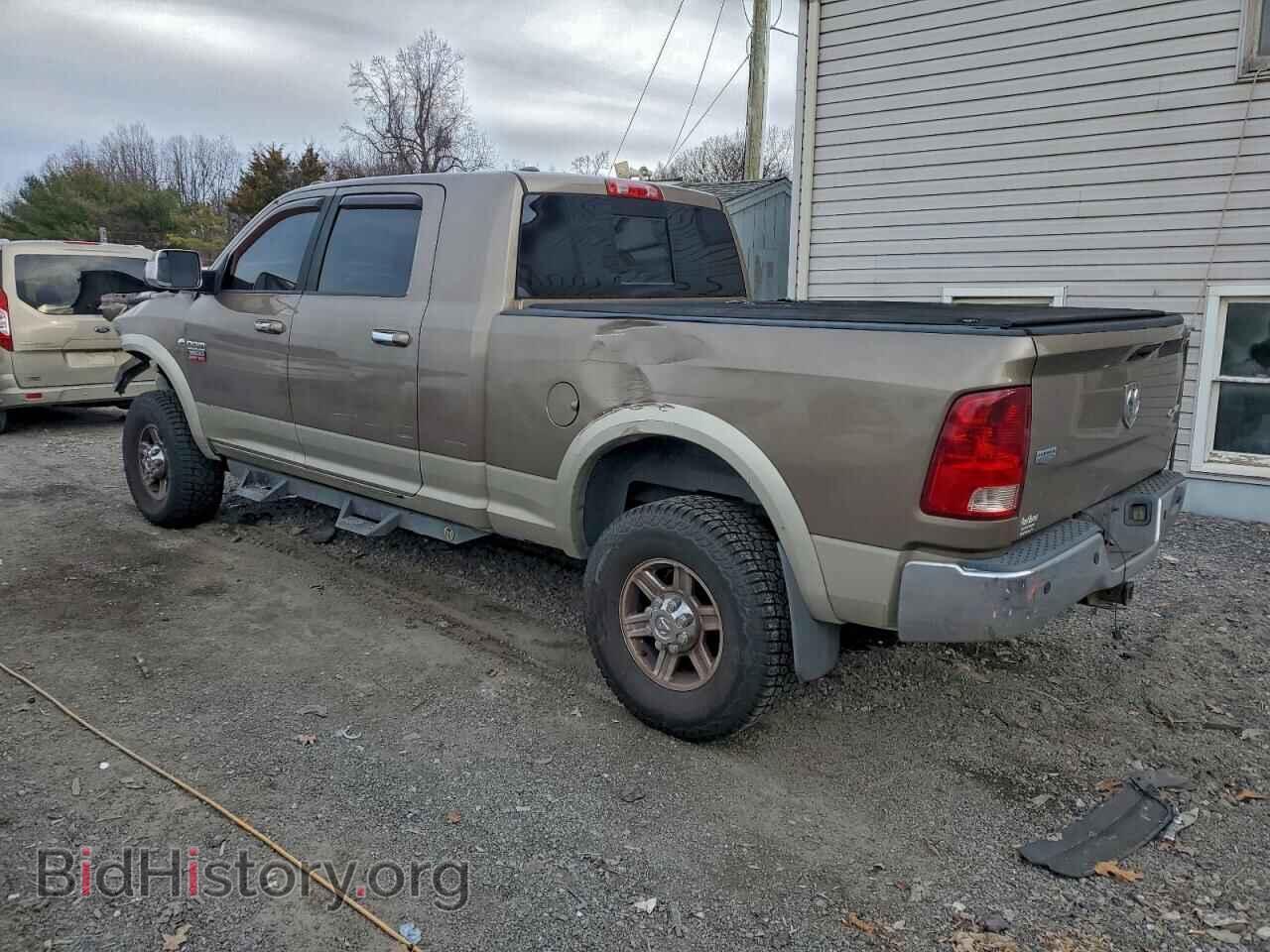 2010 DODGE All Models - VIN: 3D73Y3HL5AG174171 - Photo 2