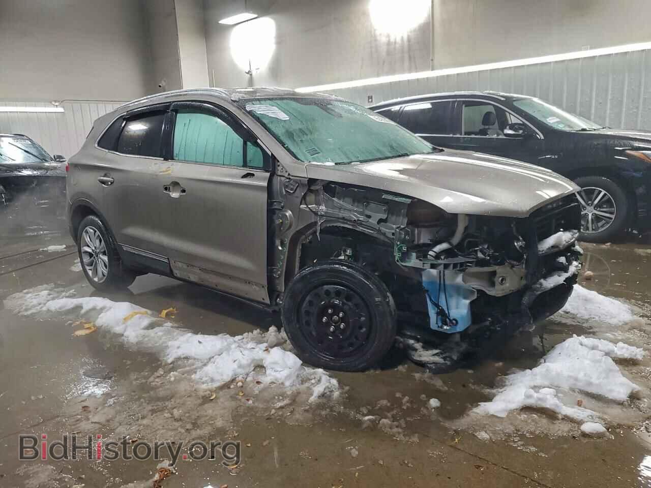 2019 LINCOLN MKC - VIN: 5LMCJ2D96KUL32172 - Photo 4