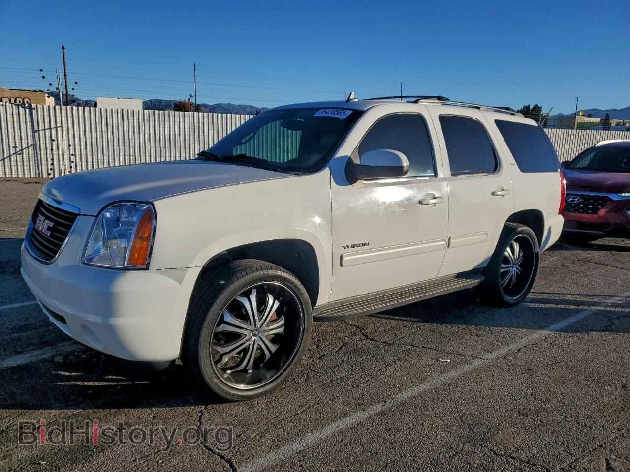 Фотография 1GKS1CE08DR340115 - GMC YUKON 2013