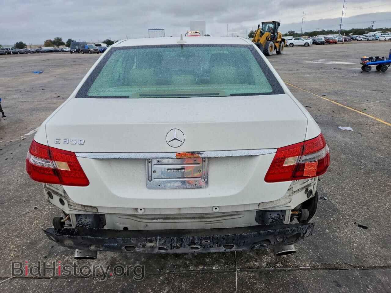 2011 MERCEDES-BENZ E-CLASS - VIN: WDDHF5GB9BA305554 - Фото 6