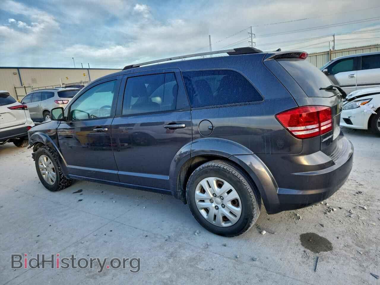 2017 DODGE JOURNEY - VIN: 3C4PDCAB7HT670308 - Фото 2