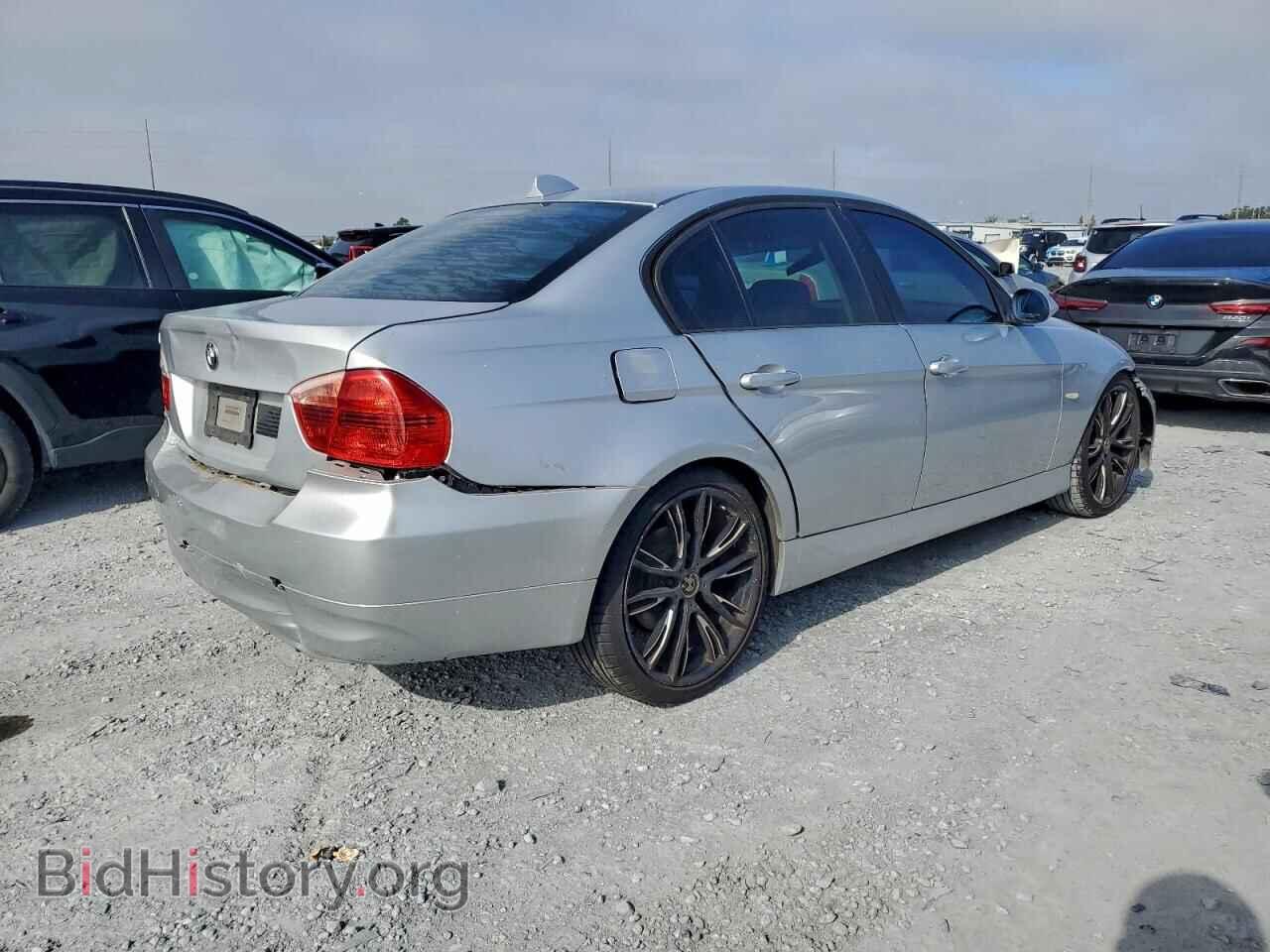 2007 BMW 3 SERIES - VIN: WBAVA33567KX76849 - Фото 3