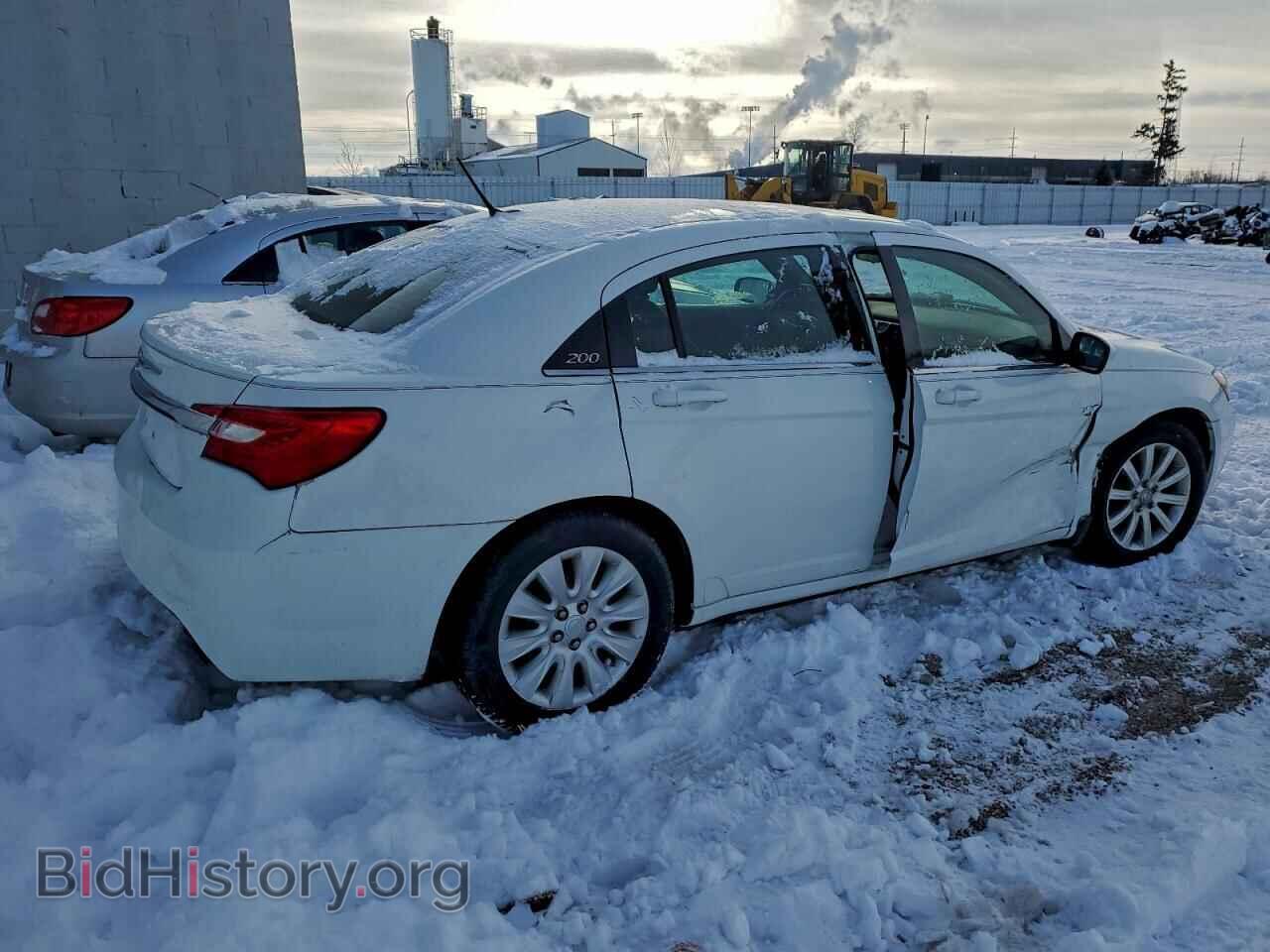 2012 CHRYSLER 200 - VIN: 1C3CCBABXCN117449 - Фото 3
