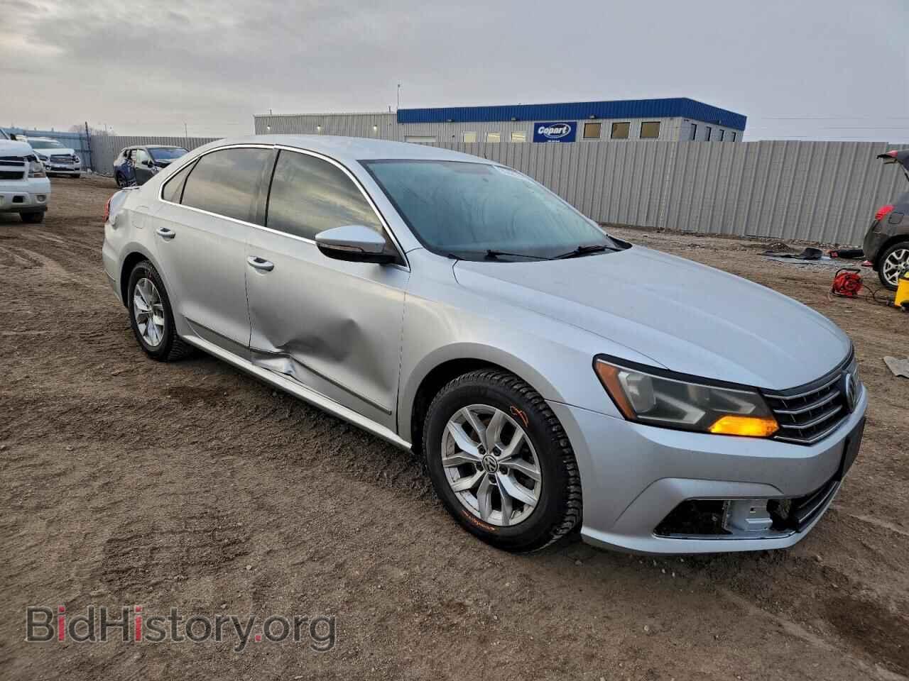 2017 VOLKSWAGEN PASSAT - VIN: 1VWAT7A35HC085616 - Фото 4
