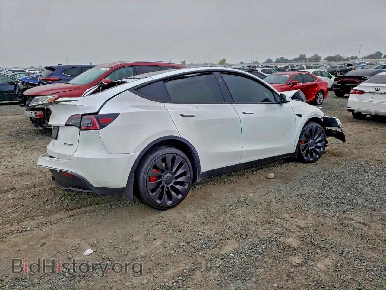 2023 TESLA MODEL Y - VIN: 7SAYGDEF3PF893282 - Фото 3