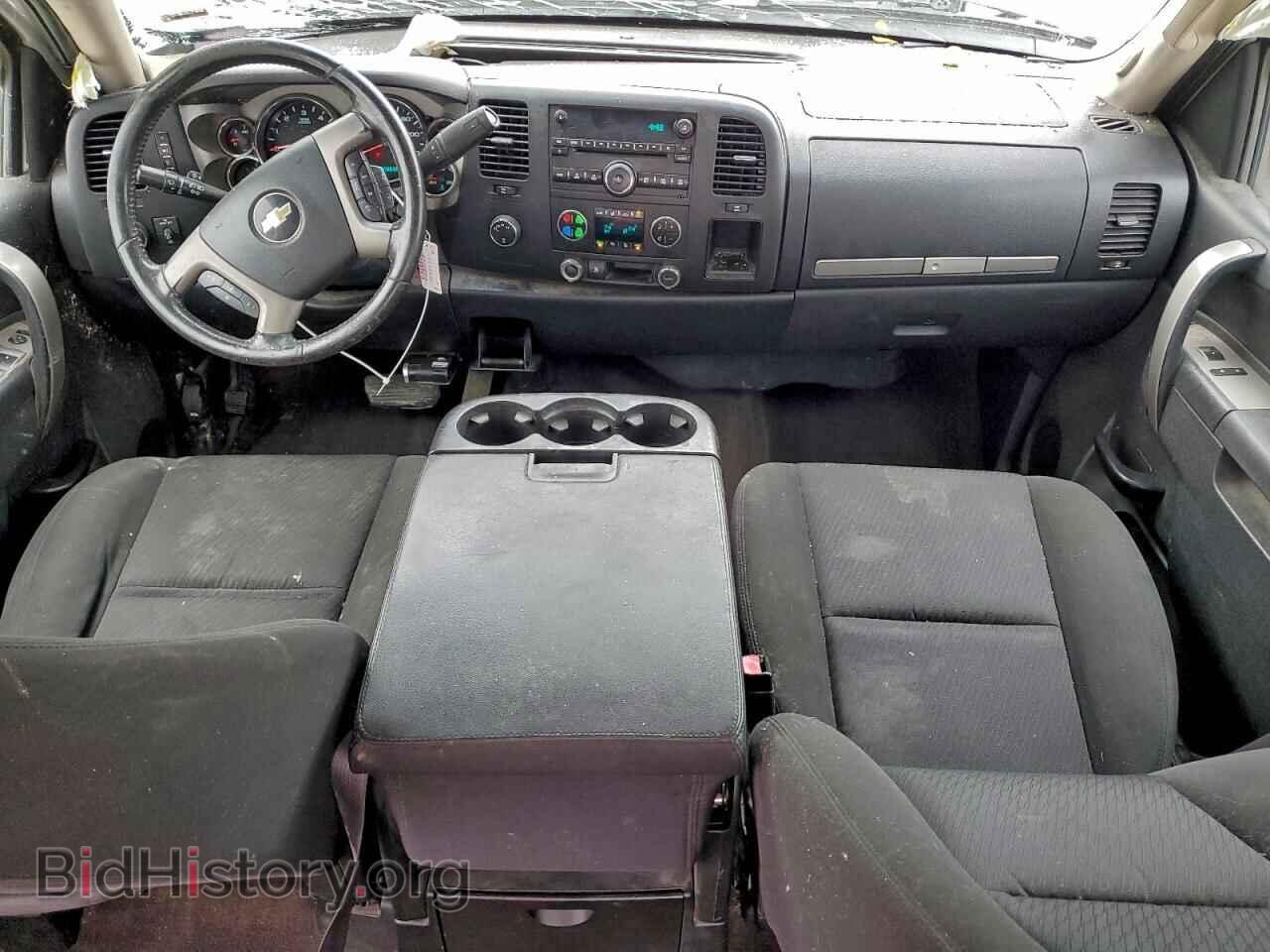 2011 CHEVROLET ALL Models - VIN: 3GCPKSE33BG267364 - Фото 8