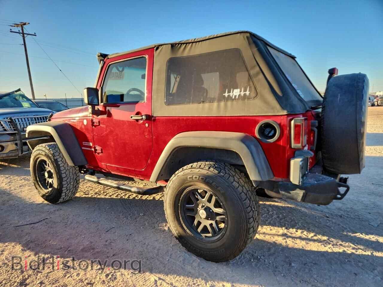 2011 JEEP WRANGLER - VIN: 1J4AA2D15BL609497 - Фото 2