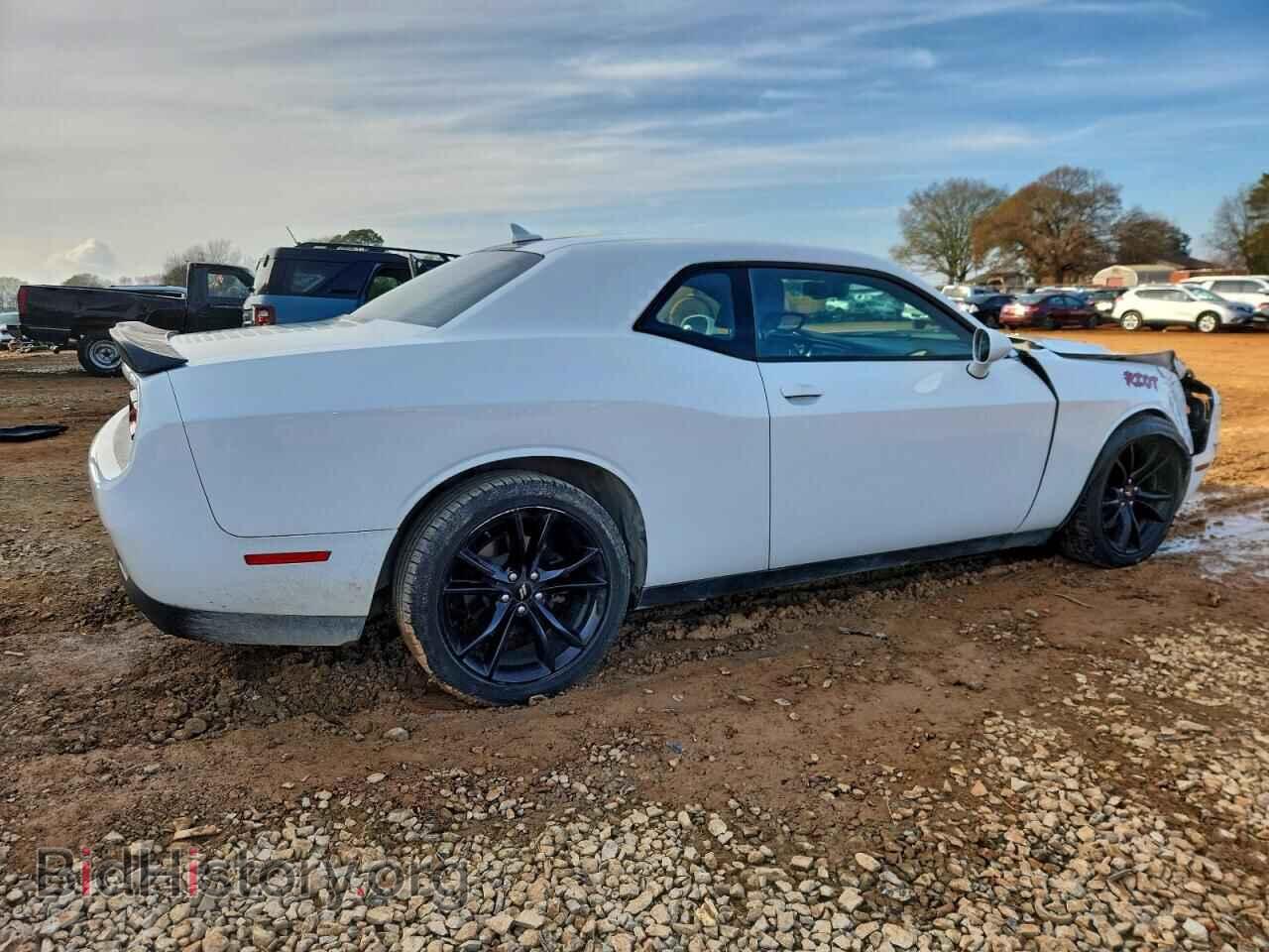 2017 DODGE CHALLENGER - VIN: 2C3CDZAG7HH640915 - Фото 3