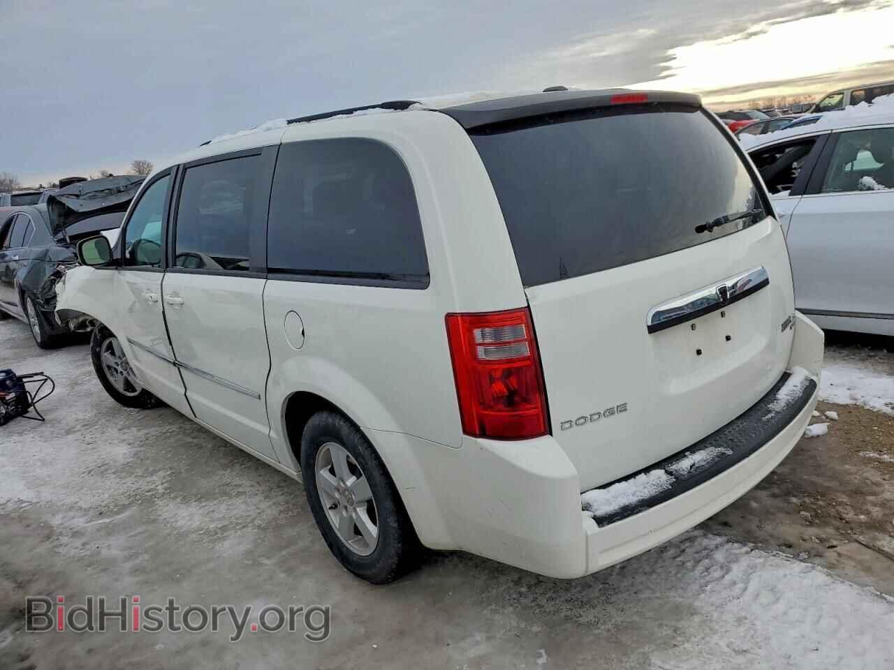 2010 DODGE CARAVAN - VIN: 2D4RN5D10AR482696 - Фото 2