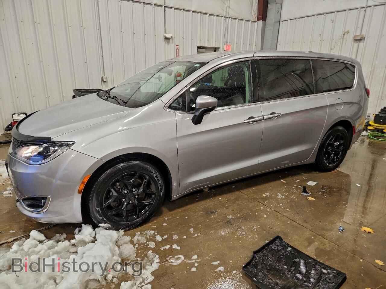 Фотография 2C4RC1BG2HR795987 - CHRYSLER PACIFICA 2017