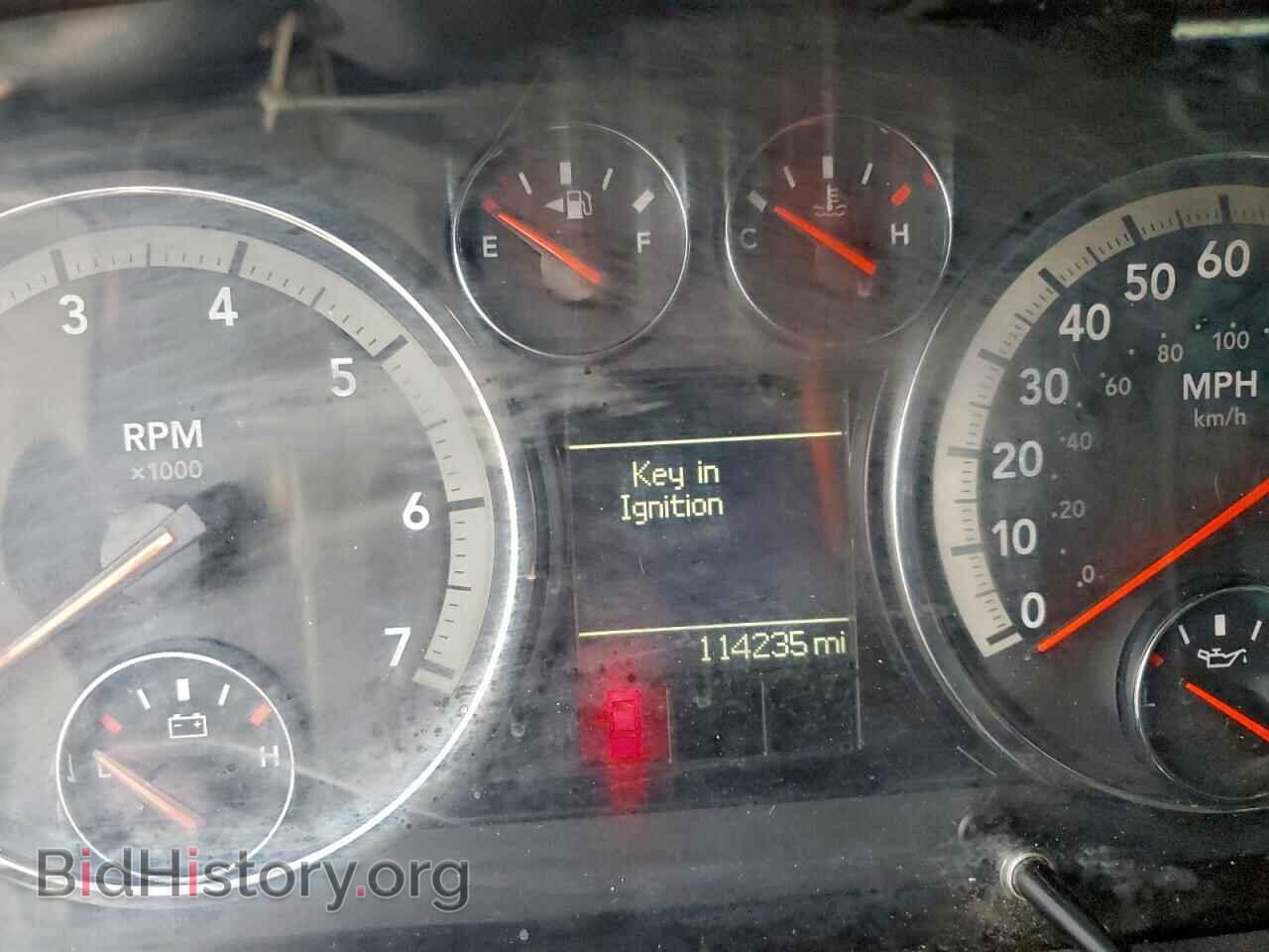 2011 DODGE All Models - VIN: 3D7TT2HT9BG608294 - Фото 9
