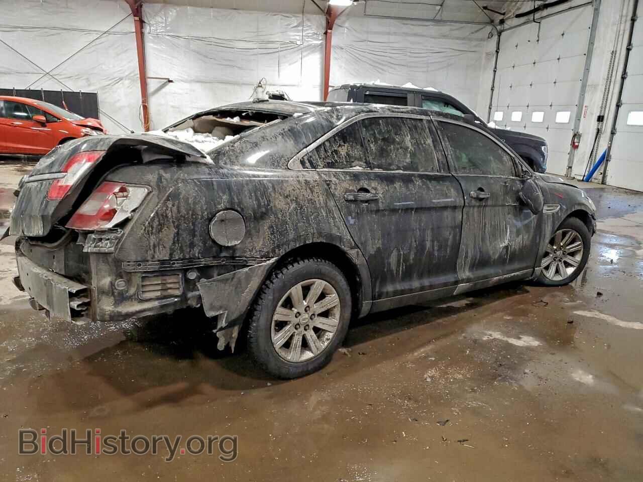2010 FORD TAURUS - VIN: 1FAHP2DW2AG131728 - Фото 3