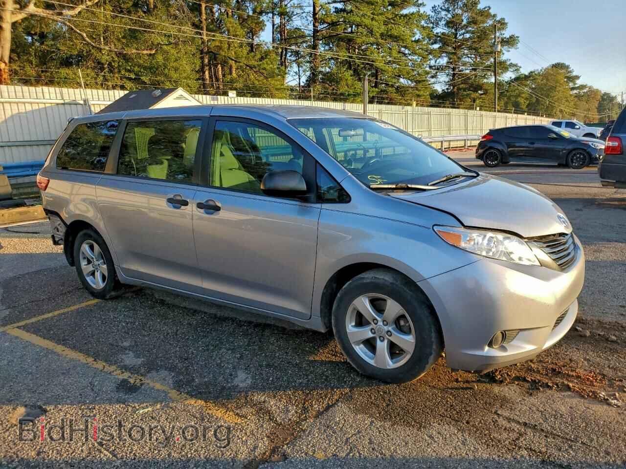 2017 TOYOTA All Models - VIN: 5TDZZ3DC2HS811407 - Фото 4