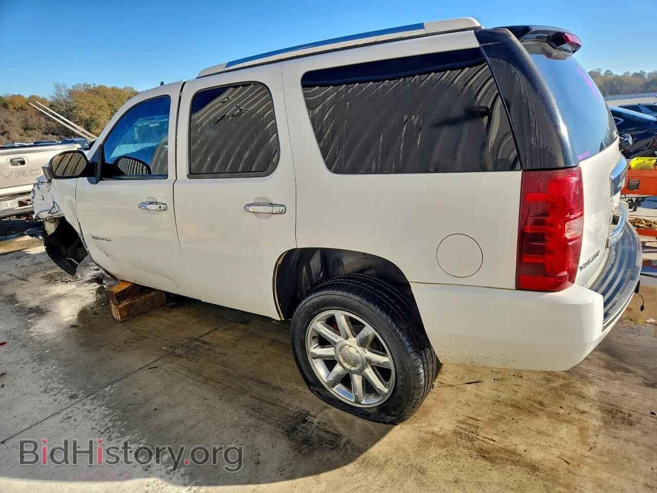 2009 GMC YUKON - VIN: 1GKFK03299R131992 - Фото 2