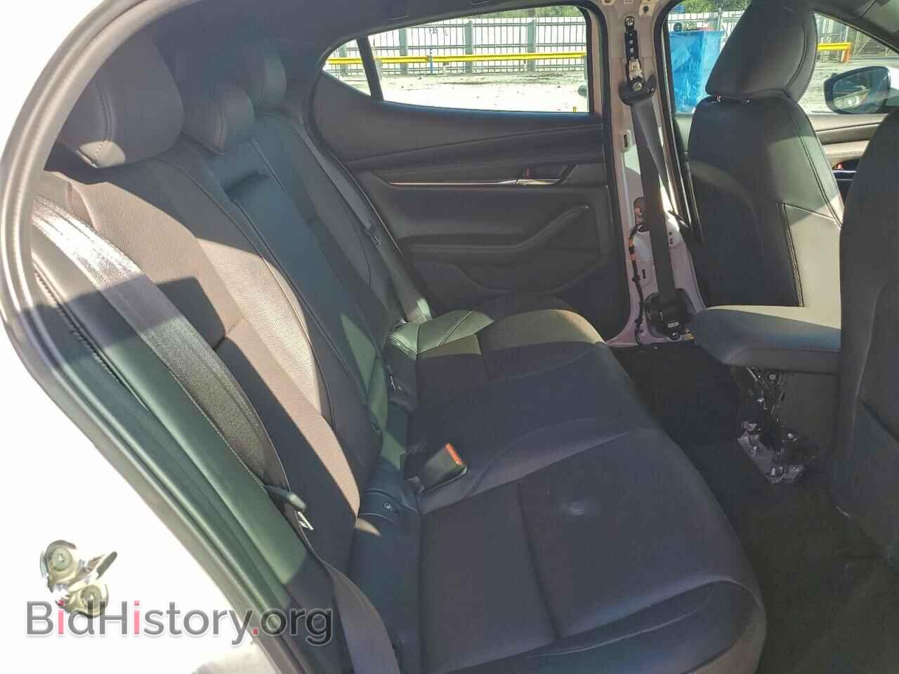 2021 MAZDA 3 - VIN: JM1BPAML4M1306651 - Photo 10
