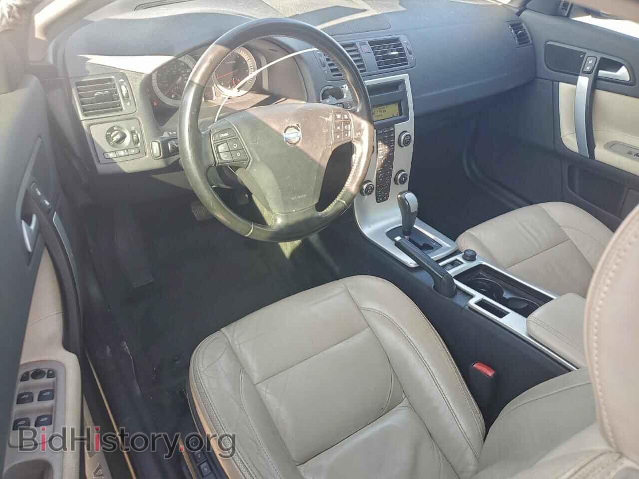 2011 VOLVO C70 - VIN: YV1672MC9BJ117203 - Фото 8