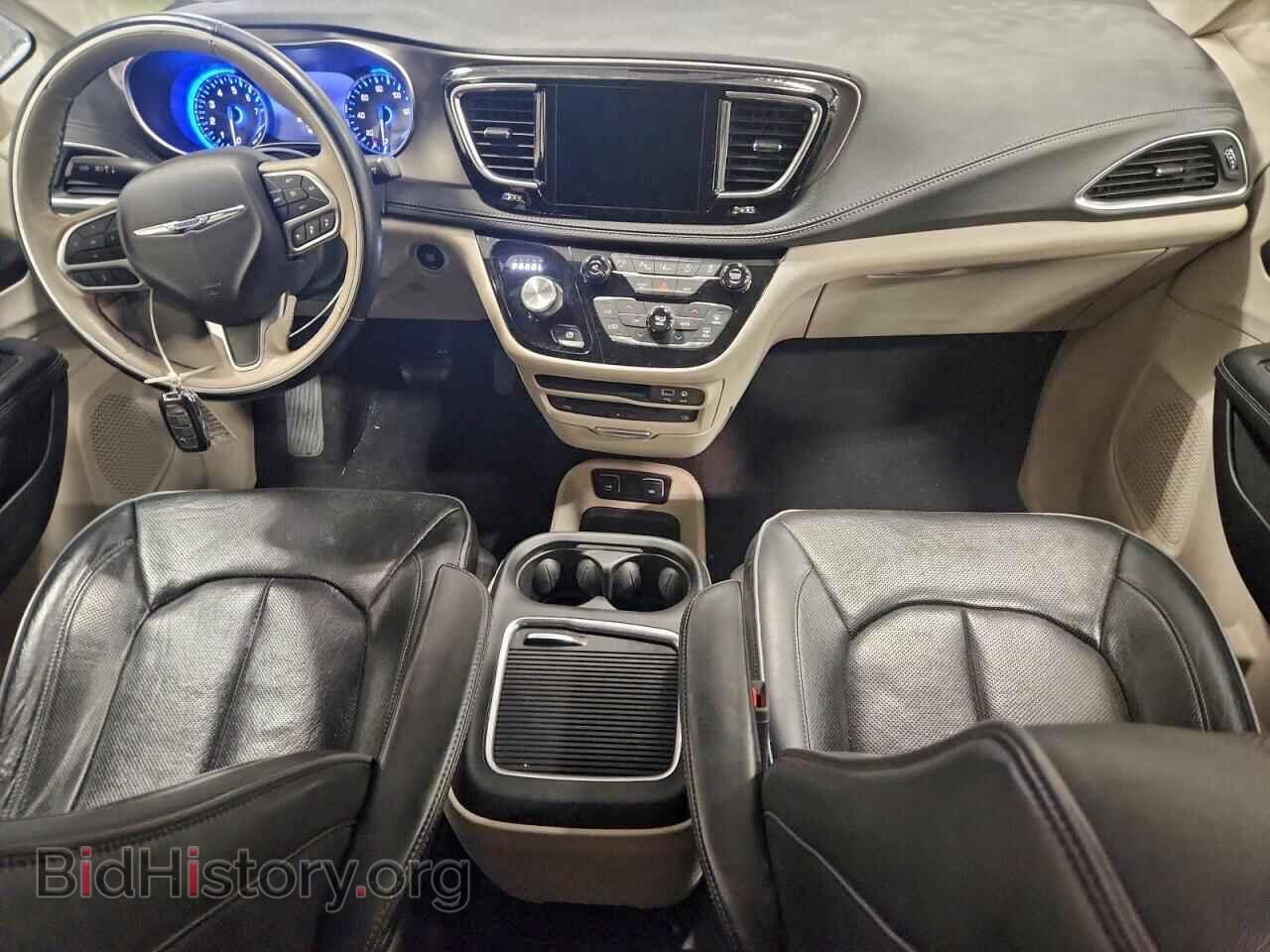 2017 CHRYSLER PACIFICA - VIN: 2C4RC1GG4HR748128 - Photo 8