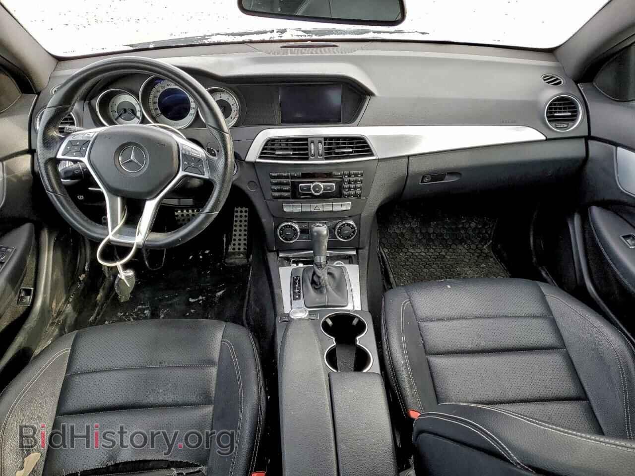 2012 MERCEDES-BENZ C-CLASS - VIN: WDDGJ4HB7CF756067 - Фото 8
