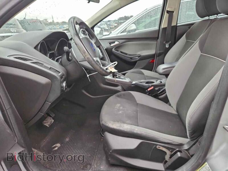 2014 Ford FOCUS (VIN 1FADP3F23EL430303) — photo 7 of 14