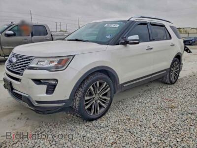 2018 Ford EXPLORER Platinum, белый — VIN 1FM5K8HT8JGB96951, Copart