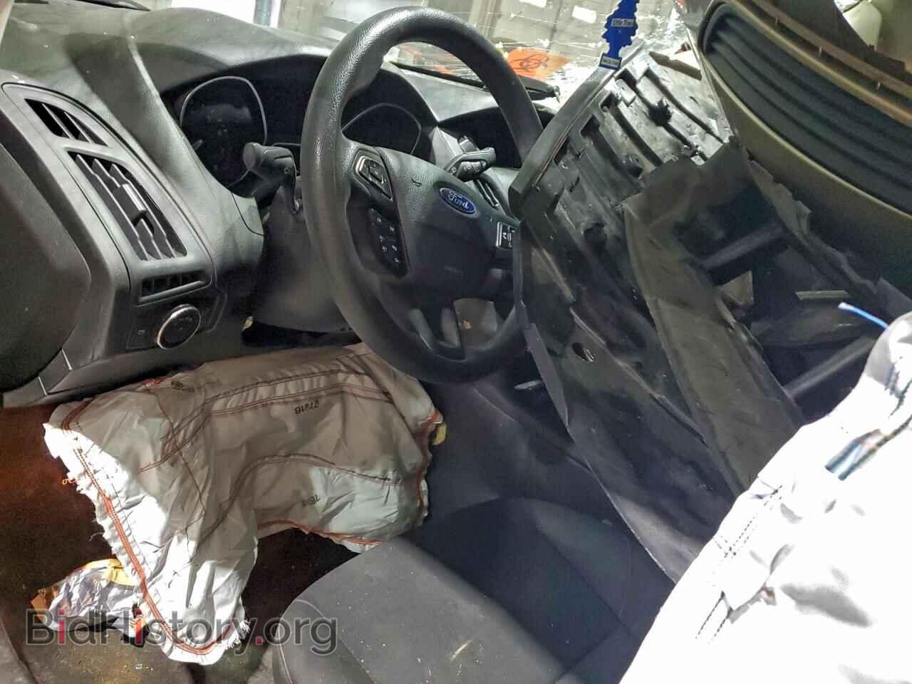 2018 FORD FOCUS - VIN: 1FADP3FE2JL256745 - Photo 8