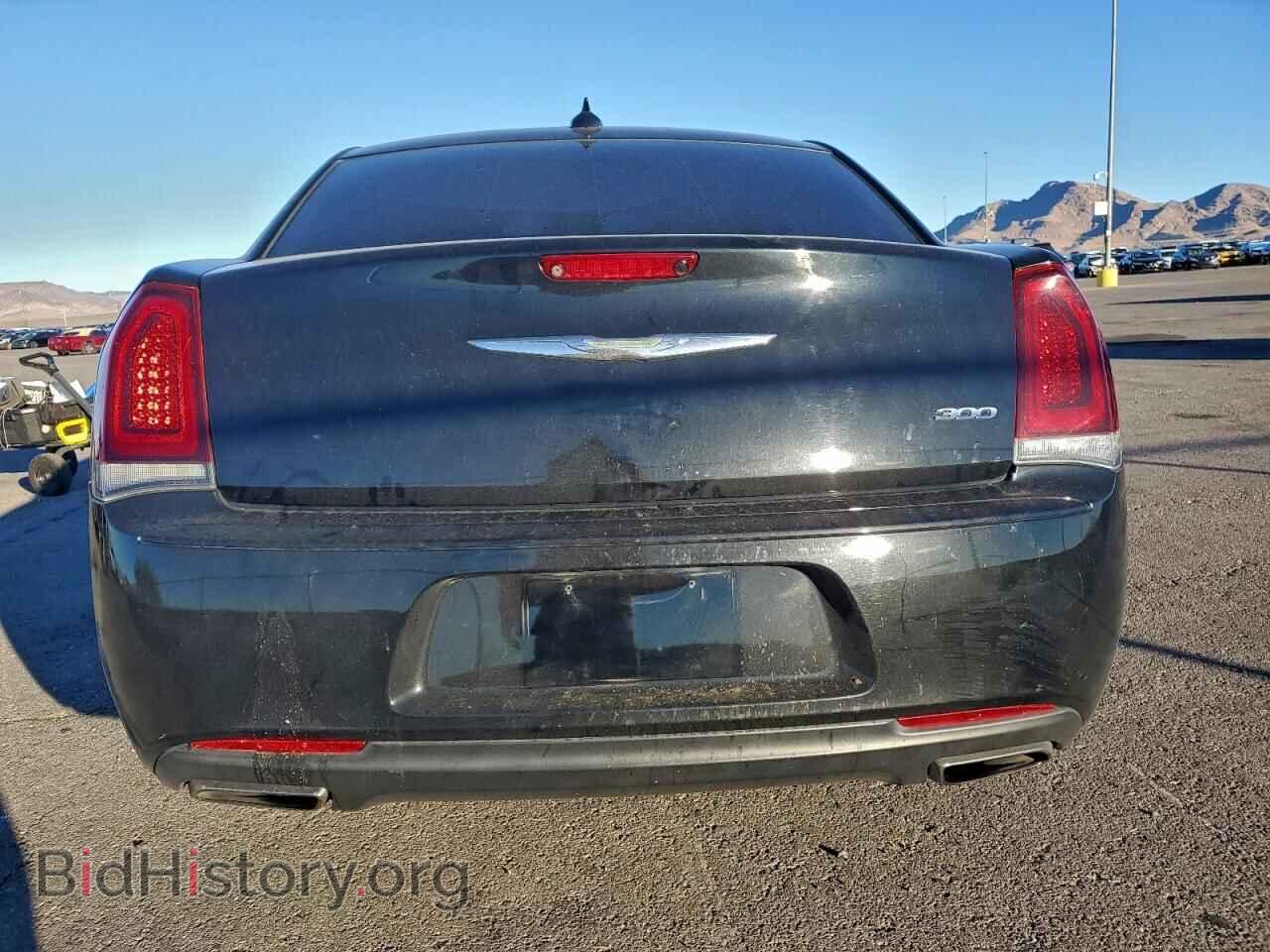 2019 CHRYSLER 300 - VIN: 2C3CCAAGXKH609962 - Фото 6