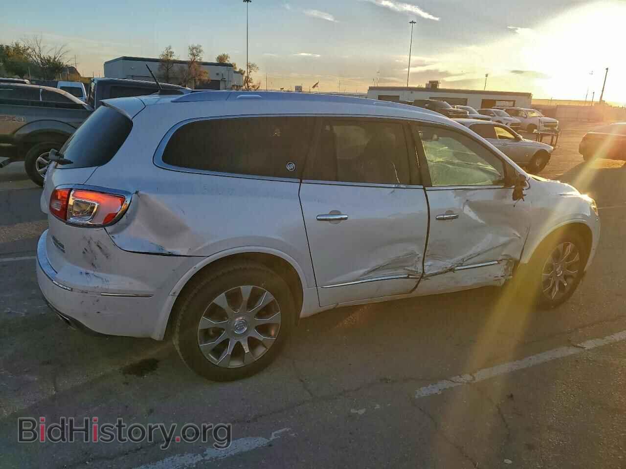 2016 BUICK ENCLAVE - VIN: 5GAKRBKD7GJ147755 - Фото 3
