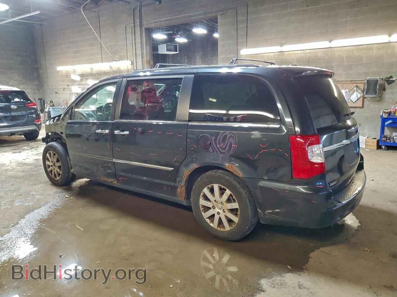 2011 CHRYSLER MINIVAN - VIN: 2A4RR8DG2BR704237 - Photo 2