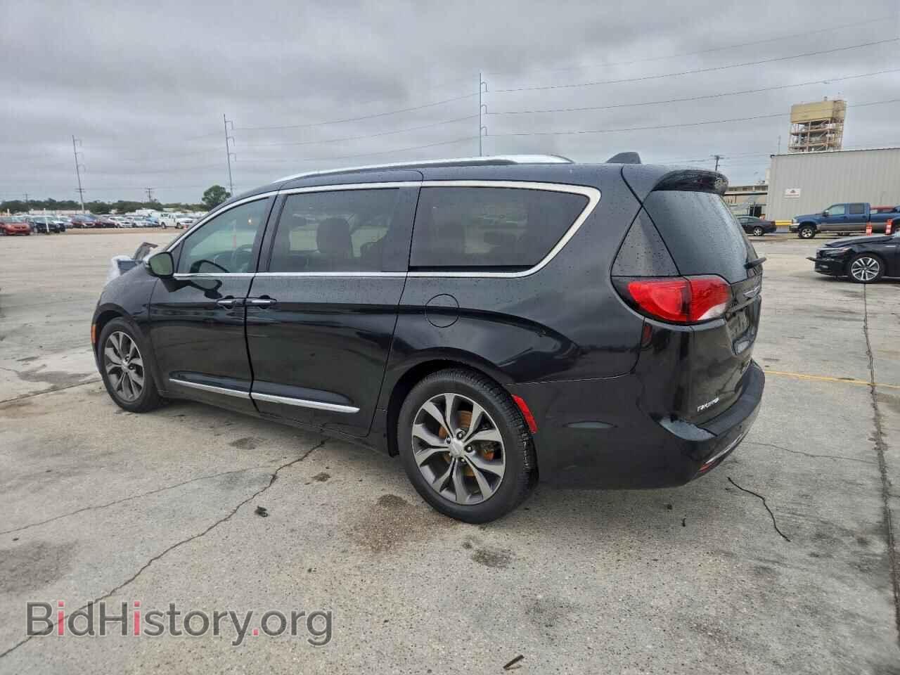 2017 CHRYSLER PACIFICA - VIN: 2C4RC1GG2HR751996 - Фото 2
