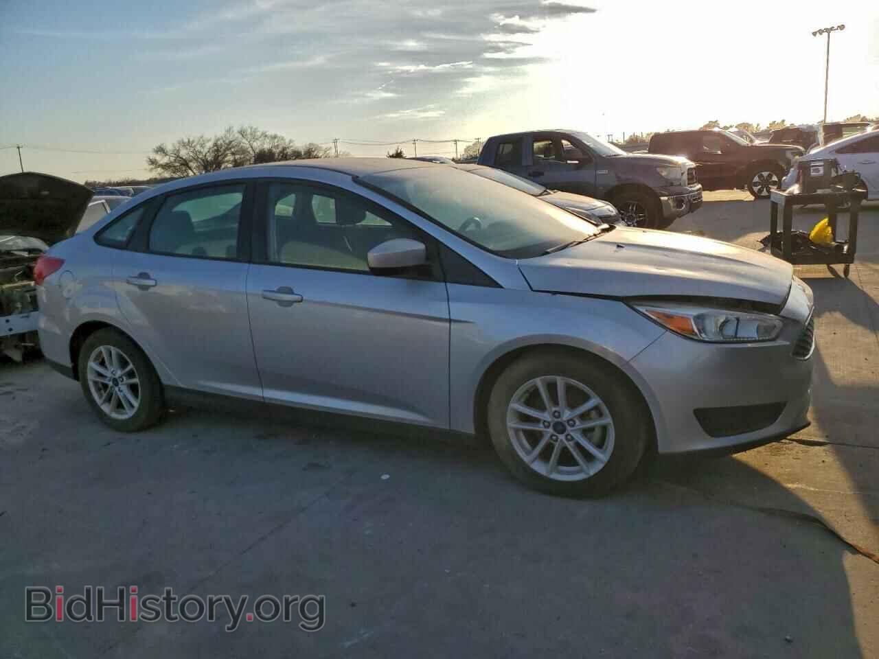 2018 FORD FOCUS - VIN: 1FADP3FE7JL205340 - Фото 4