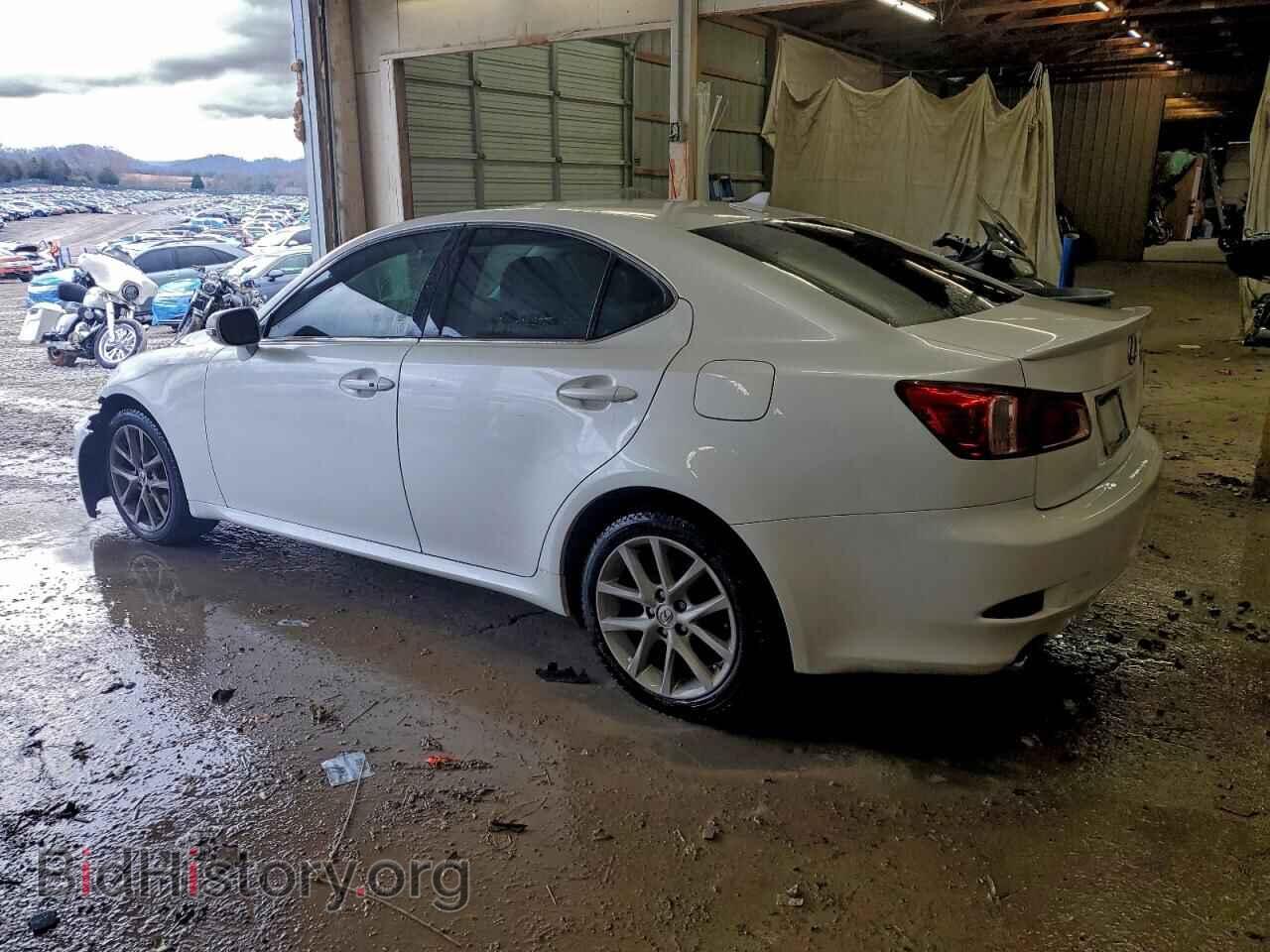 2012 LEXUS IS - VIN: JTHCF5C24C5055322 - Photo 2