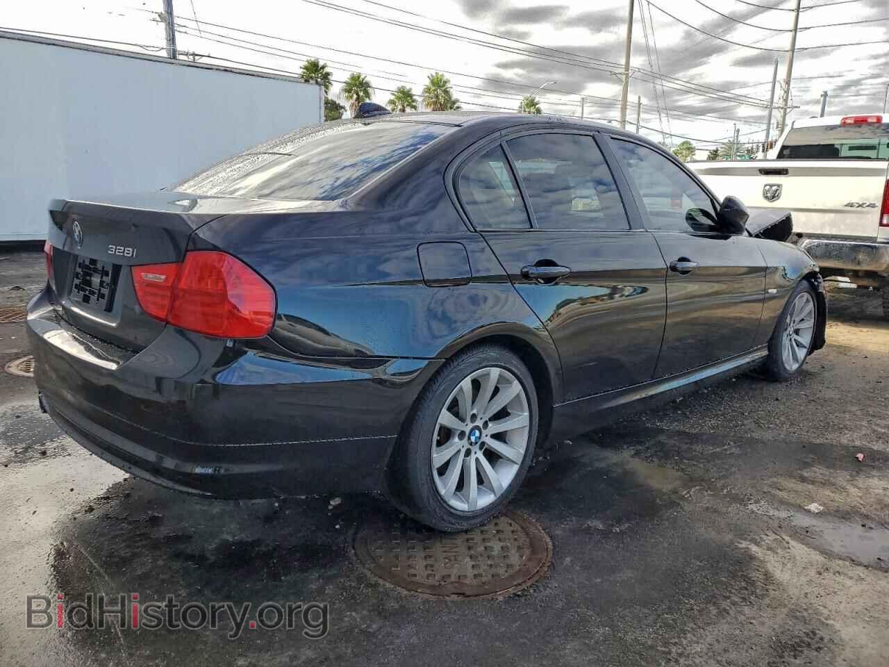 2011 BMW 3 SERIES - VIN: WBAPH7C55BE677376 - Фото 3
